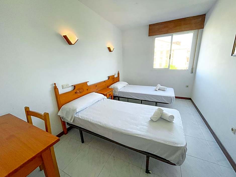 Apartamentos Revo Salinas 3000