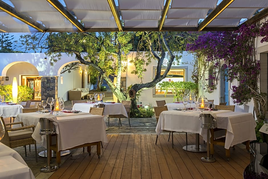 Elounda Beach Hotel & Villas, a Member of the Leading Hotels of the Wo