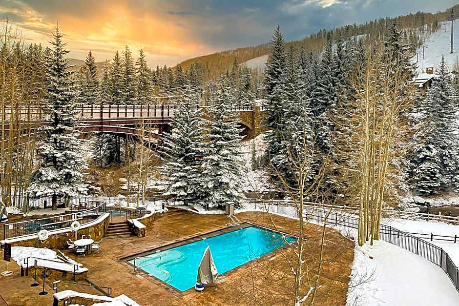 Lion Square Lodge