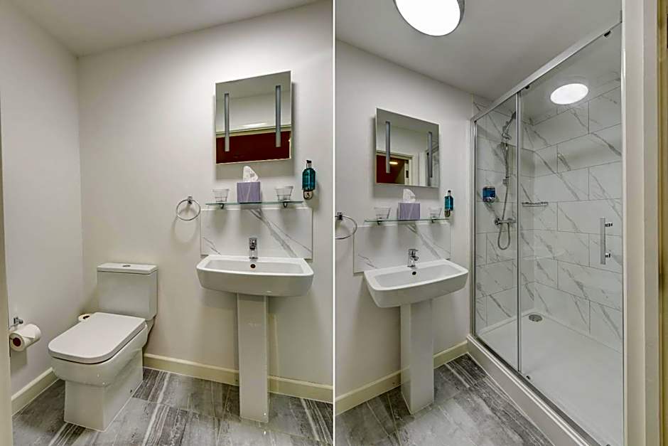 OYO Plymouth Central