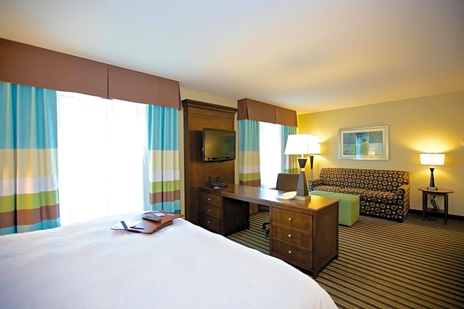 Hampton Inn and Suites Adairsville/Calhoun Area