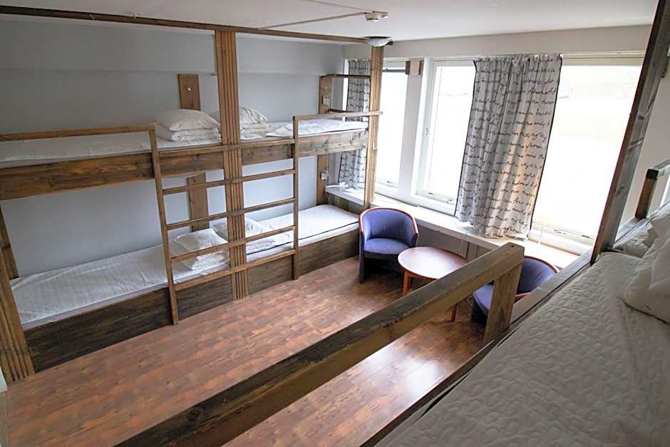 Multi Challenge Hostel