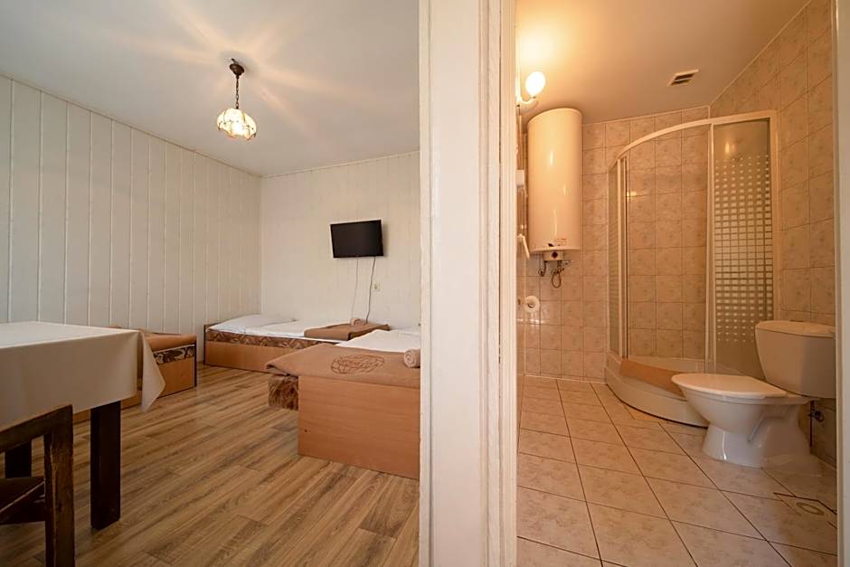 OW Gromada Pod Topolami