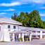 Super 8 by Wyndham Monticello