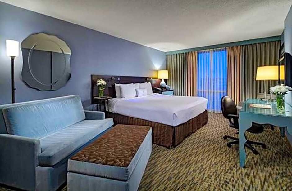 Crowne Plaza Chicago OHare Hotel & Conference Center By IHG