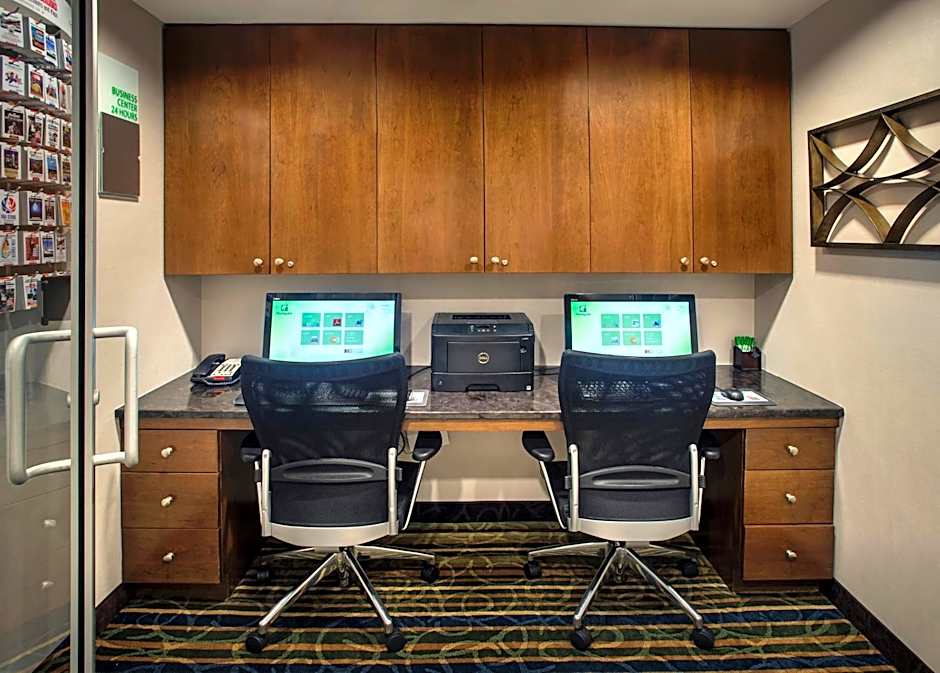 Holiday Inn Manhattan 6th Ave - Chelsea By IHG