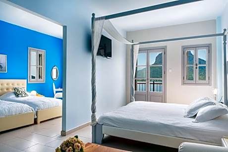 MasouriBlu Boutique Hotel