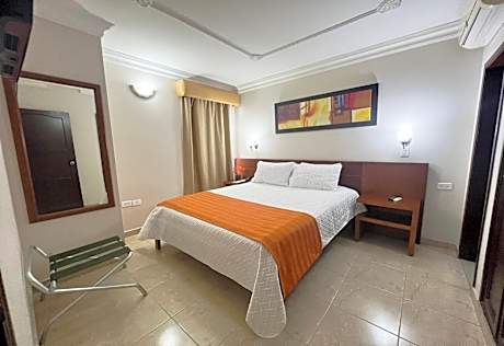 Double Room - Non-Smoking