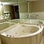 Super 8 by Wyndham Bentonville