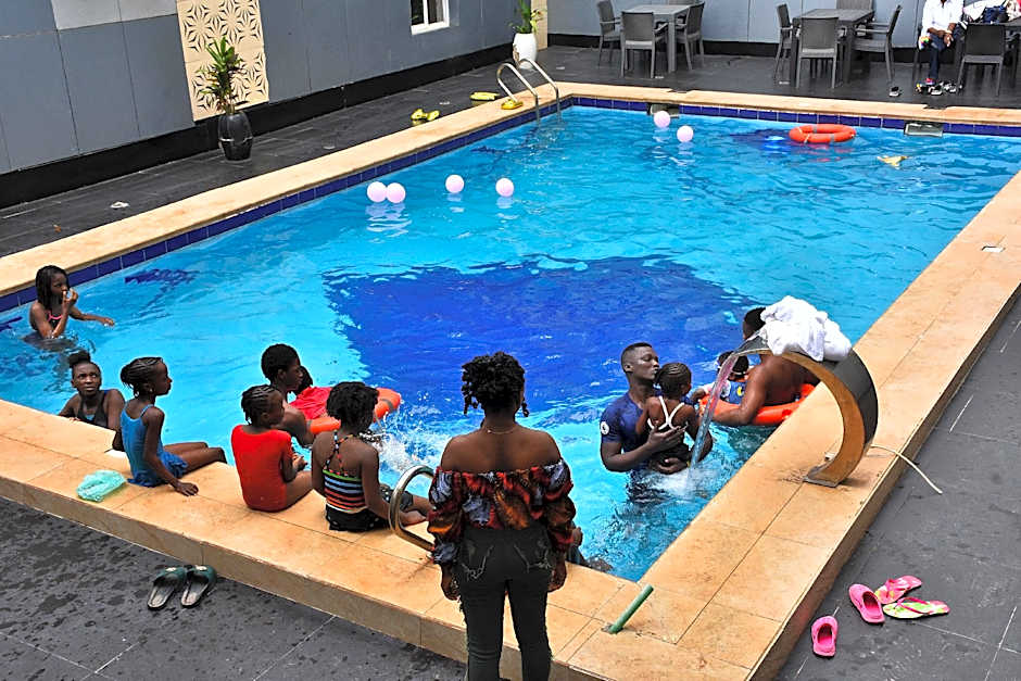 Radiance Spring Hotel