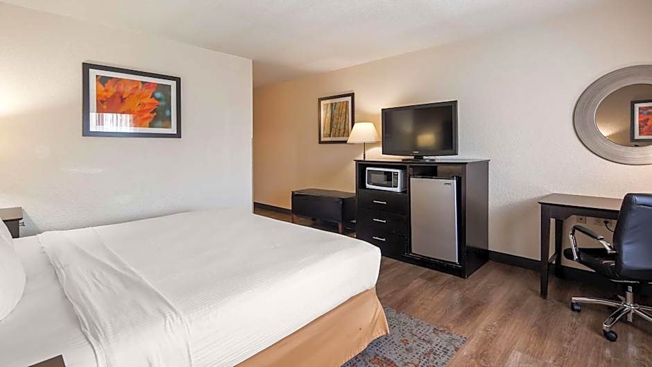 Best Western Plus Newark/Christiana Inn