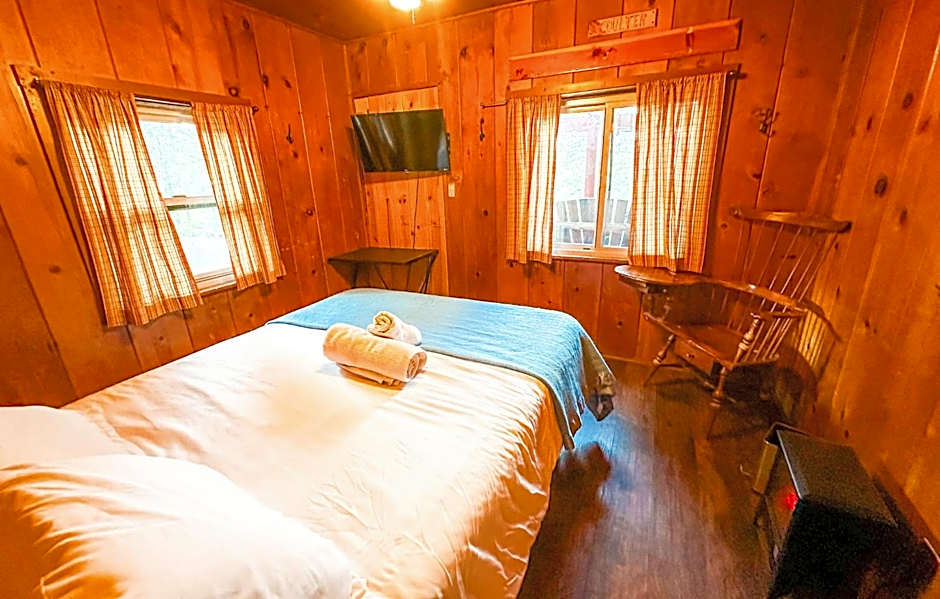 ITH Big Bear Lake Hostel & Retreat Center