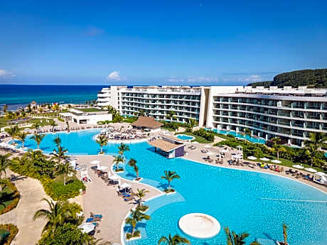 Ocean Coral Spring Resort - All Inclusive