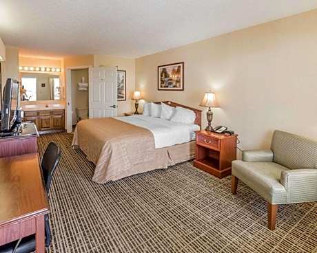 King Room - Non-Smoking