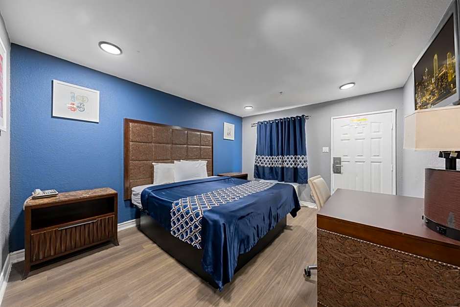Golden Inn Dallas by Hotel O