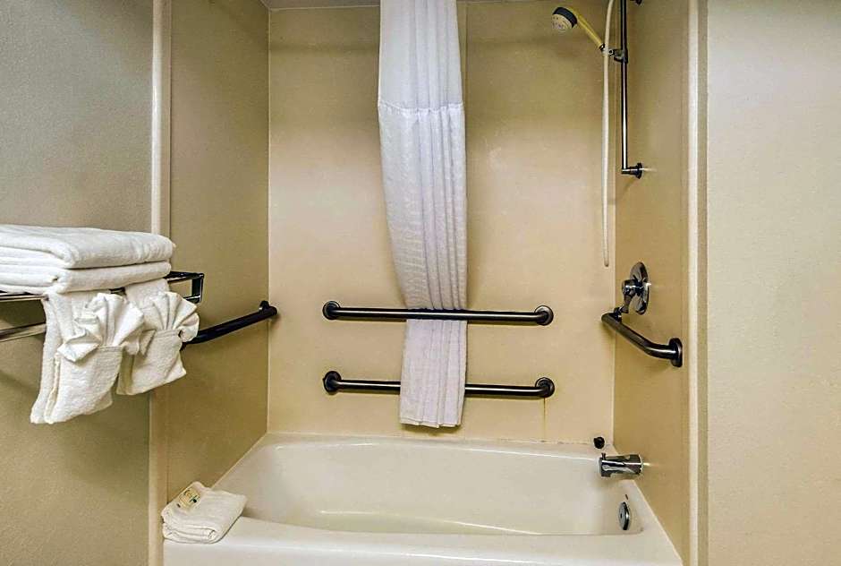 Quality Inn Danville - University Area