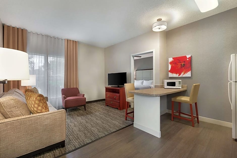 Homewood Suites By Hilton Dallas/Arlington