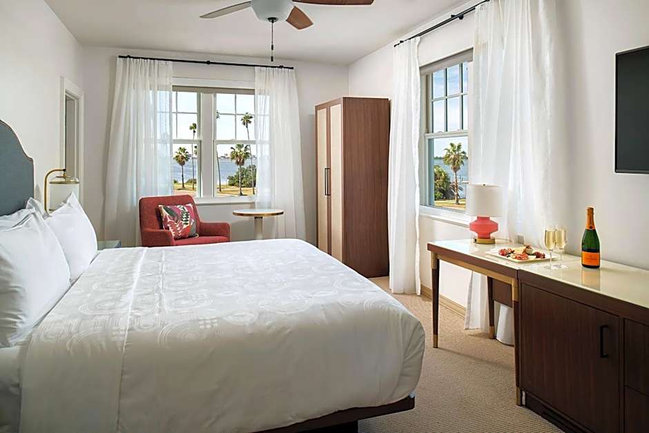 Fenway Hotel, Autograph Collection by Marriott