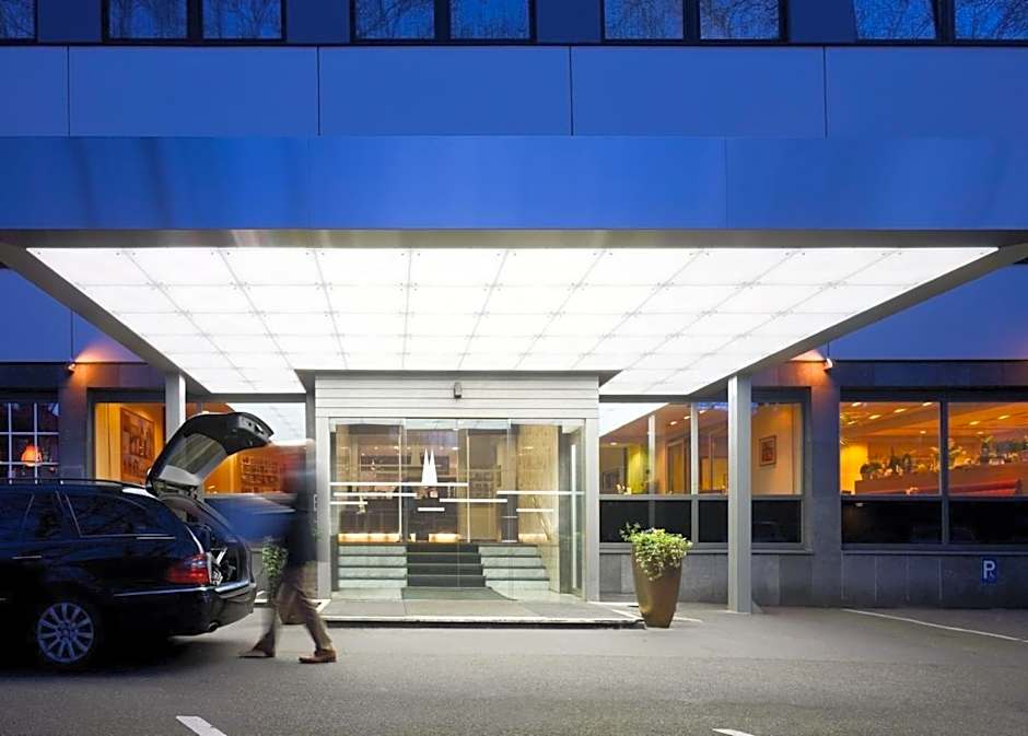 Mercure Hotel Koeln Belfortstrasse
