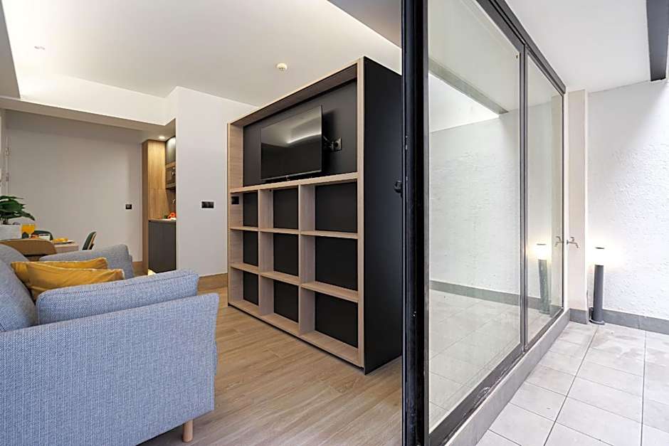 Feelathome Ventas Suites