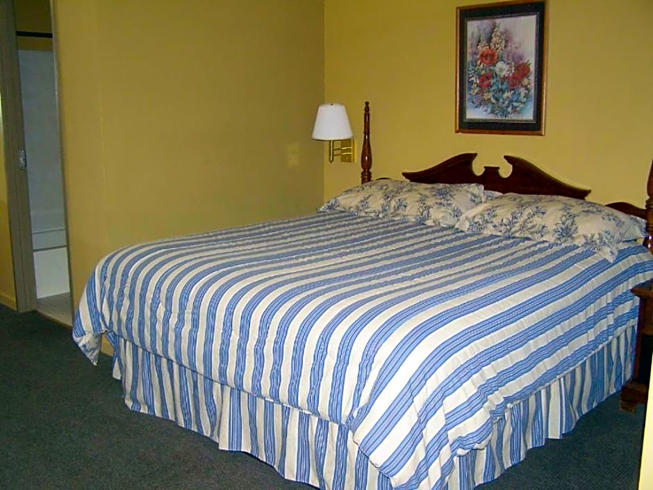 FIRST WESTERN INN