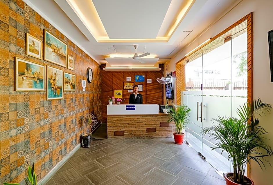 Fabhotel Infinity Nest – Gurgaon, NY