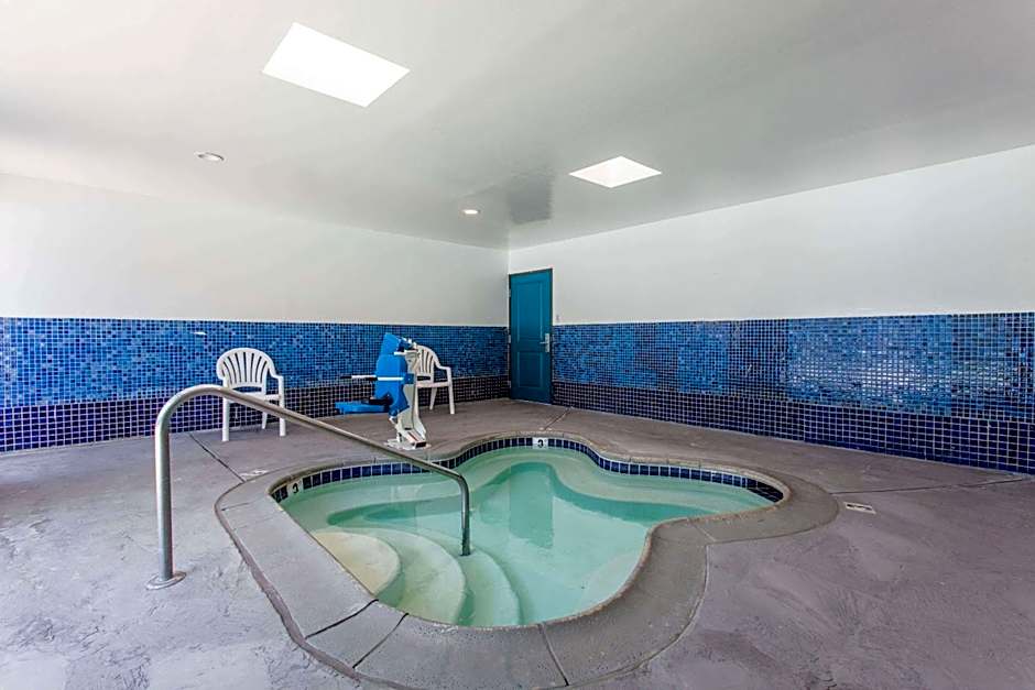 Days Inn by Wyndham San Diego-East/El Cajon