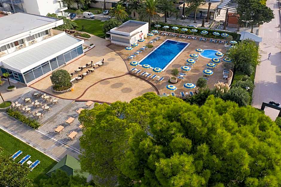 Montenegro Beach Resort