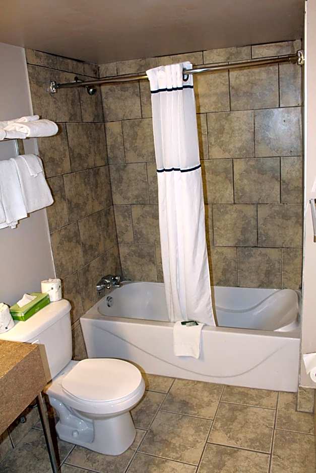 Travelodge by Wyndham Swift Current