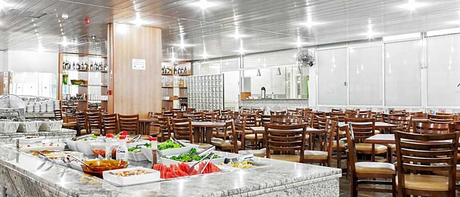 Nacional Inn Poços de Caldas - Lazer completo e Gastronomia no Centro