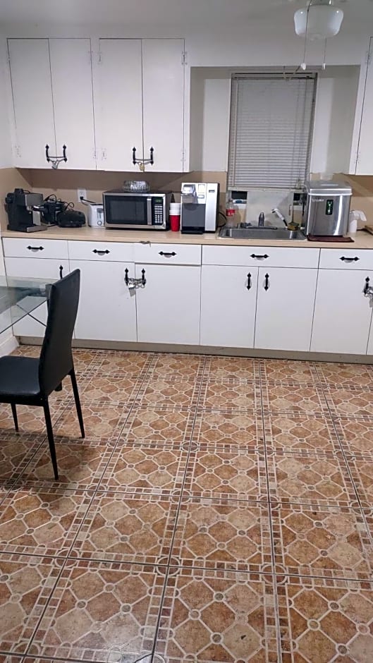 Omar's Place