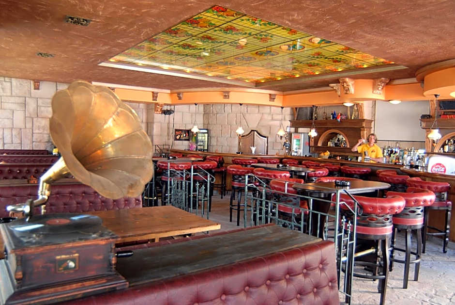 Sunset Hotel - All Inclusive