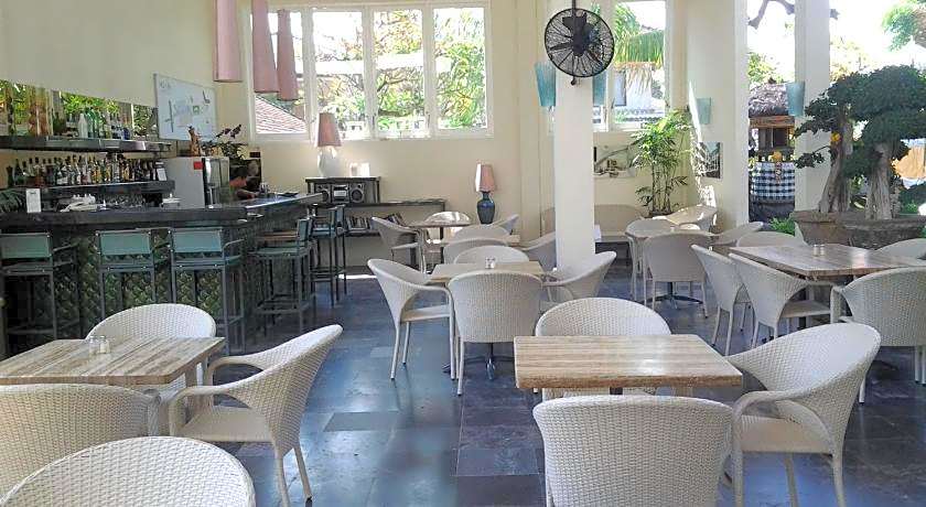 Bali Court Hotel & Apartment