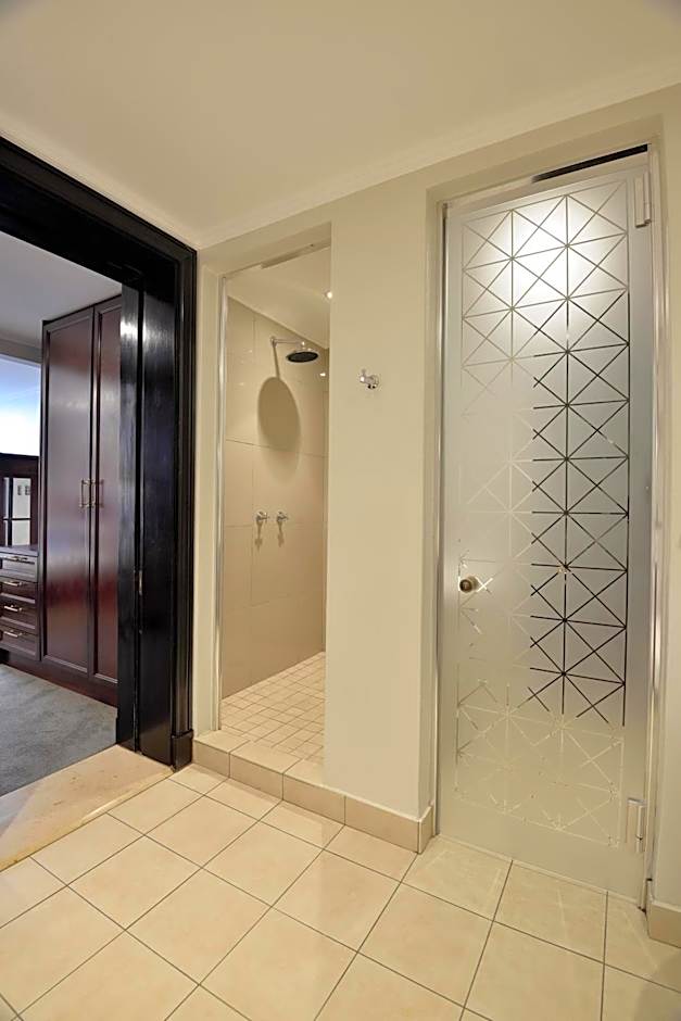 The Michelangelo Towers