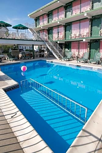 Grecian Garden Motel