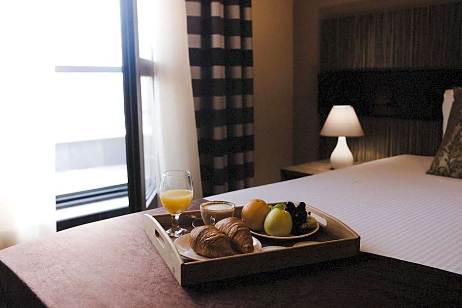 Plaza Hotel Plovdiv - Free Parking