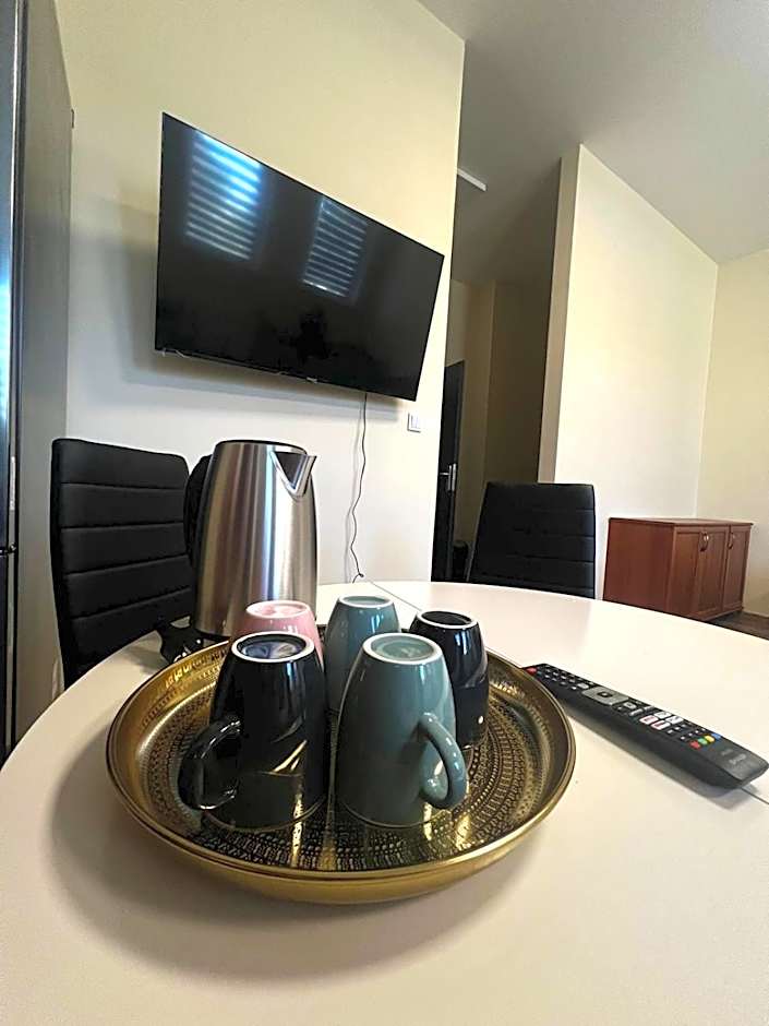 Hotel Towarowa 24