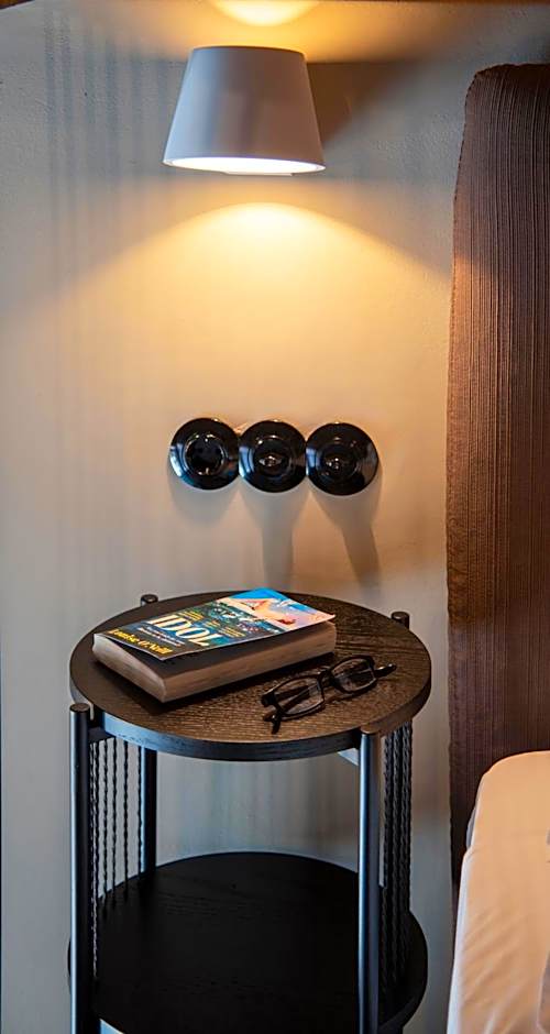 Mosaic Venetian Harbour Suites