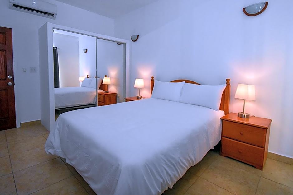 Lord Nelson Hotel & Residences