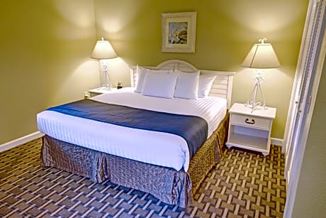 Two-Bedroom Deluxe Suite