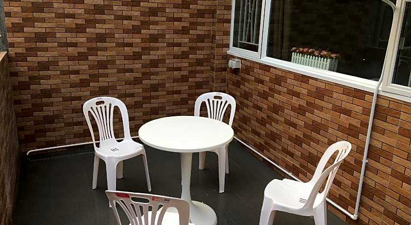 HK Peace Guest House