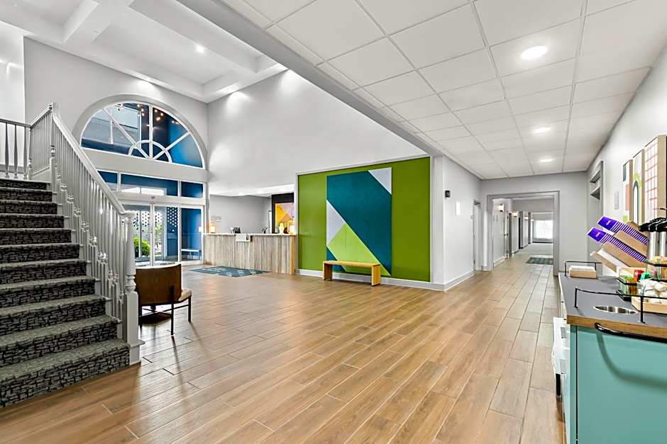 Spark by Hilton Commerce, GA