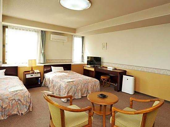 Minokamo Station Hotel