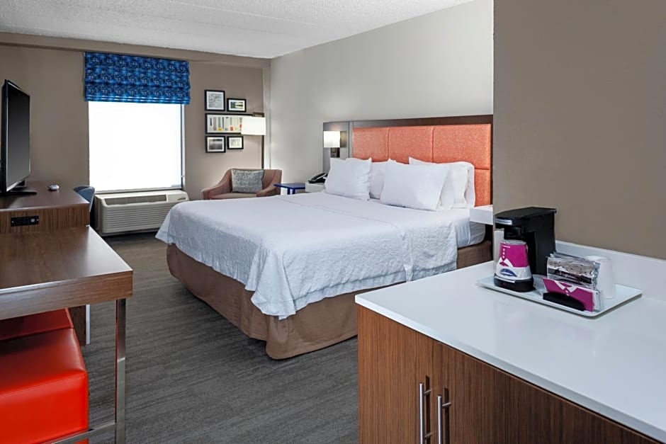 Hampton Inn Woodbridge