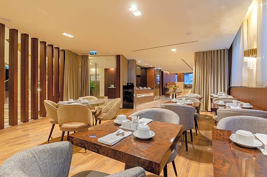 TURIM Boulevard Hotel