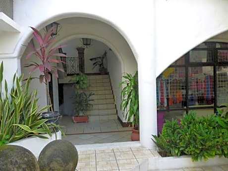 Casa Vieja