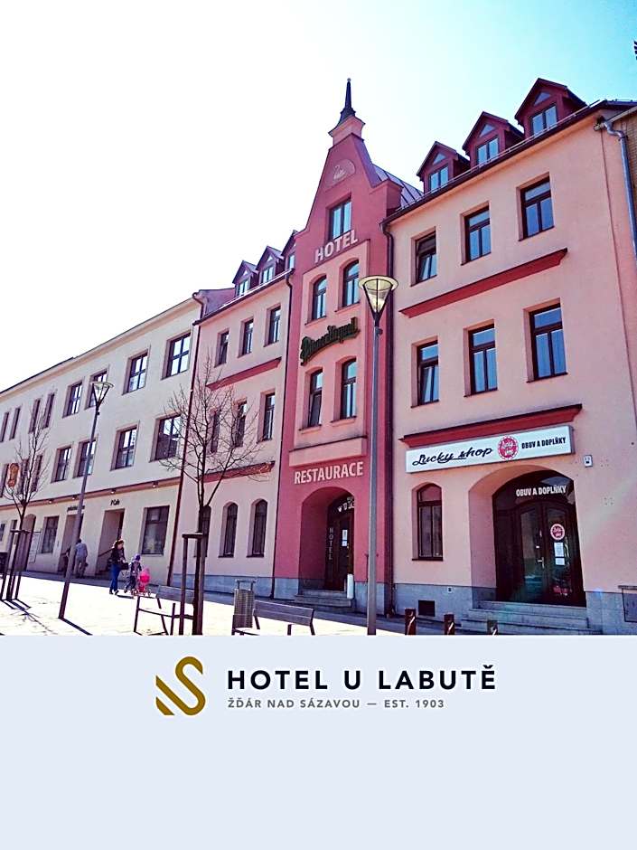 Hotel U Labutě