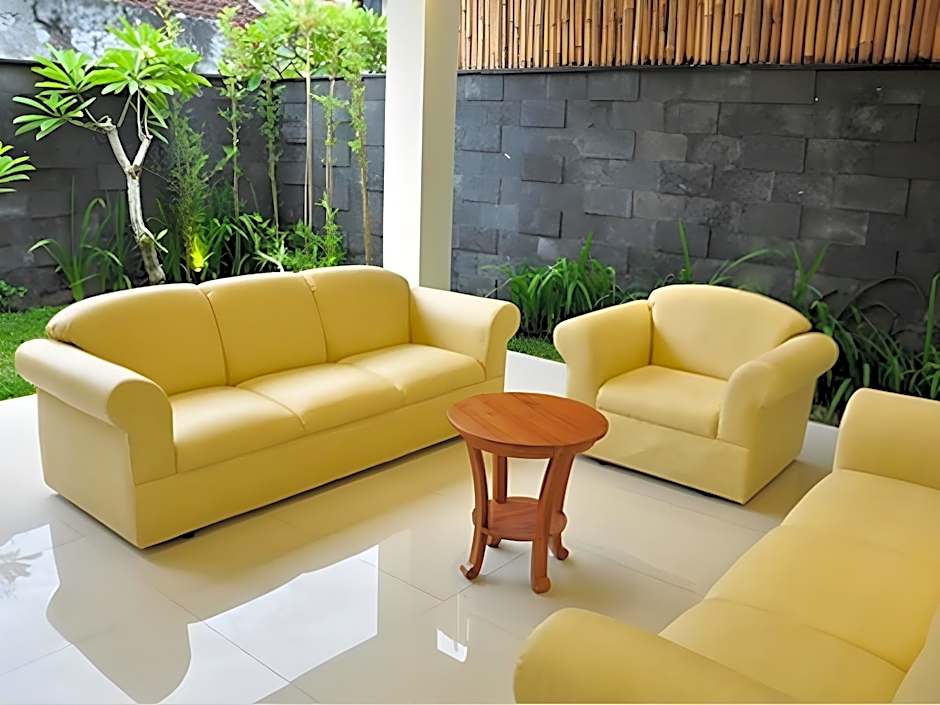 Oxy House Bali