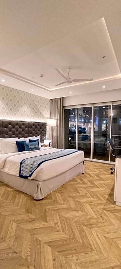 Amanora The Fern Hotels & Club