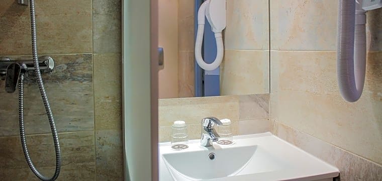 greet hotel Marseille Parc Chanot Velodrome